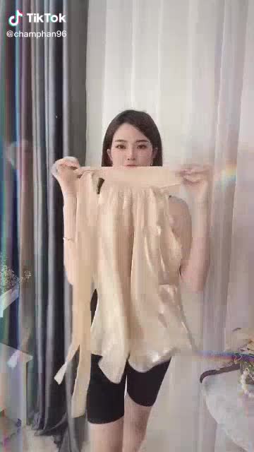 áo kiểu tơ cổ nơ yếm xuông xinh xắn | BigBuy360 - bigbuy360.vn