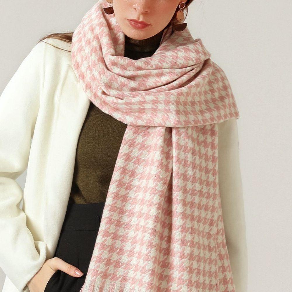 Khăn Choàng Cổ Dệt Kim Họa Tiết Kẻ Sọc Phối Tua Rua Thời Trang Cho Nữ