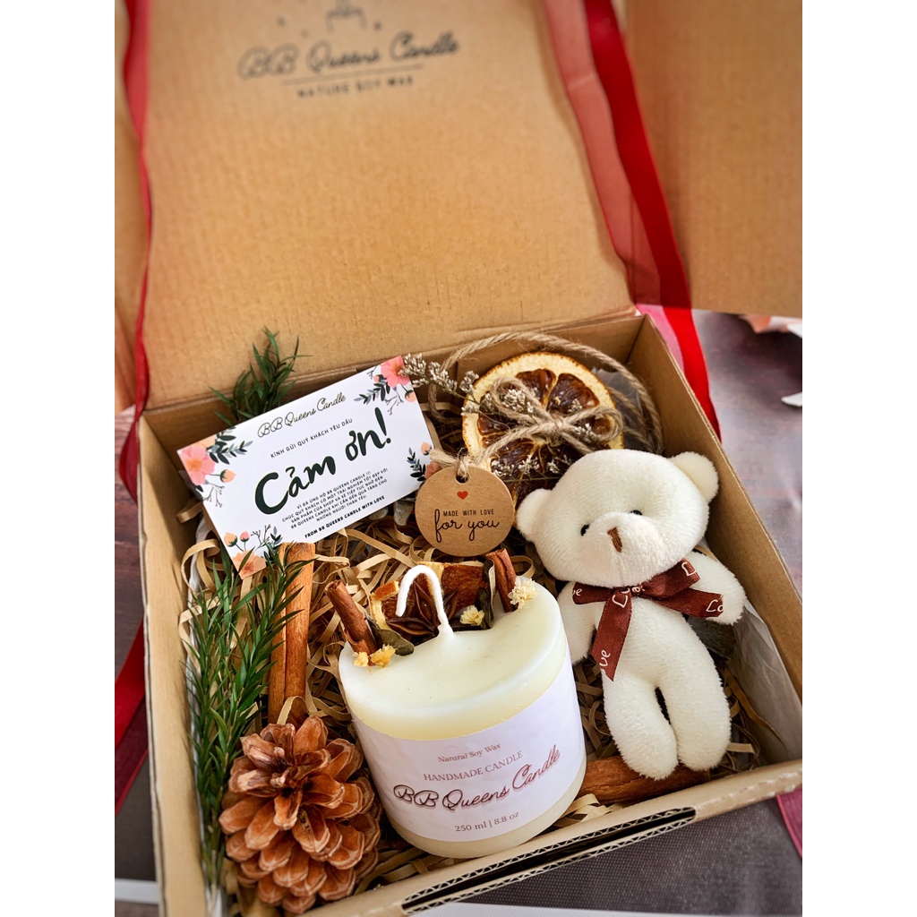 QUÀ TẶNG NẾN THƠM handmade BB Queens trang trí hoa khô hương 4 mùa , Gói nhiều set và mùi hương tự lựa chọn .