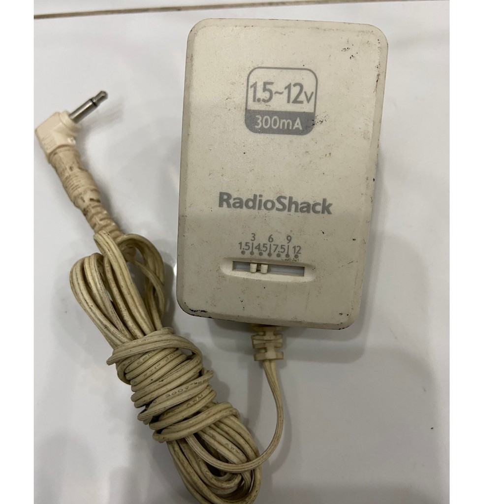 Nguồn Radio Shack 1.5-12V 300 mA AC-DC Adapter Cat No 273-028