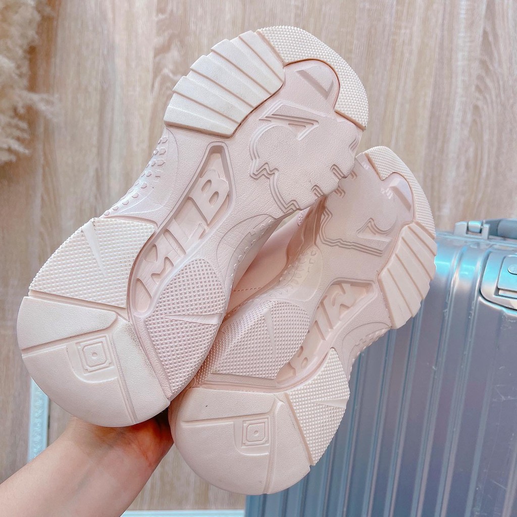 (2021) Giày sneaker thể thao nữ cực xịn phối đồ cực xinh