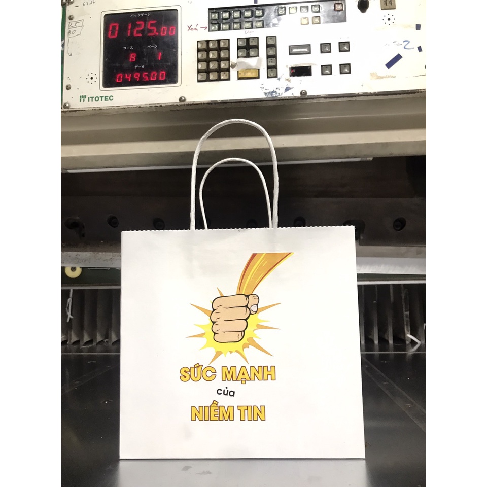 100 CÁI TÚI IN SLOGAN TẠO ĐỘNG LỰC - GIẤY KRAFT NHẬT cao 20 x ngang 21 x rộng hông 10 cm (set 100 chiếc)