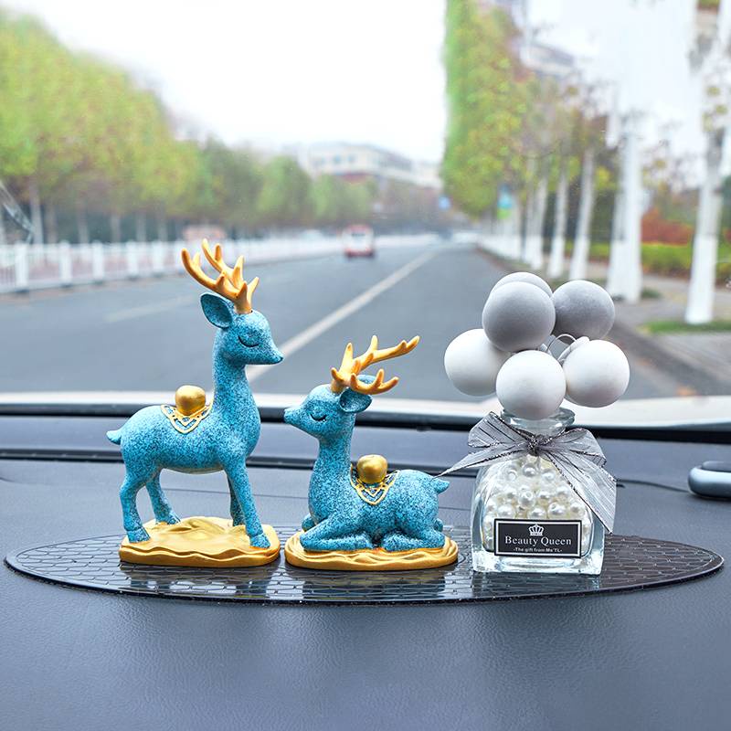 Set Huơu Vạn Dặm Bình An Trang Trí Taplo Ô Tô