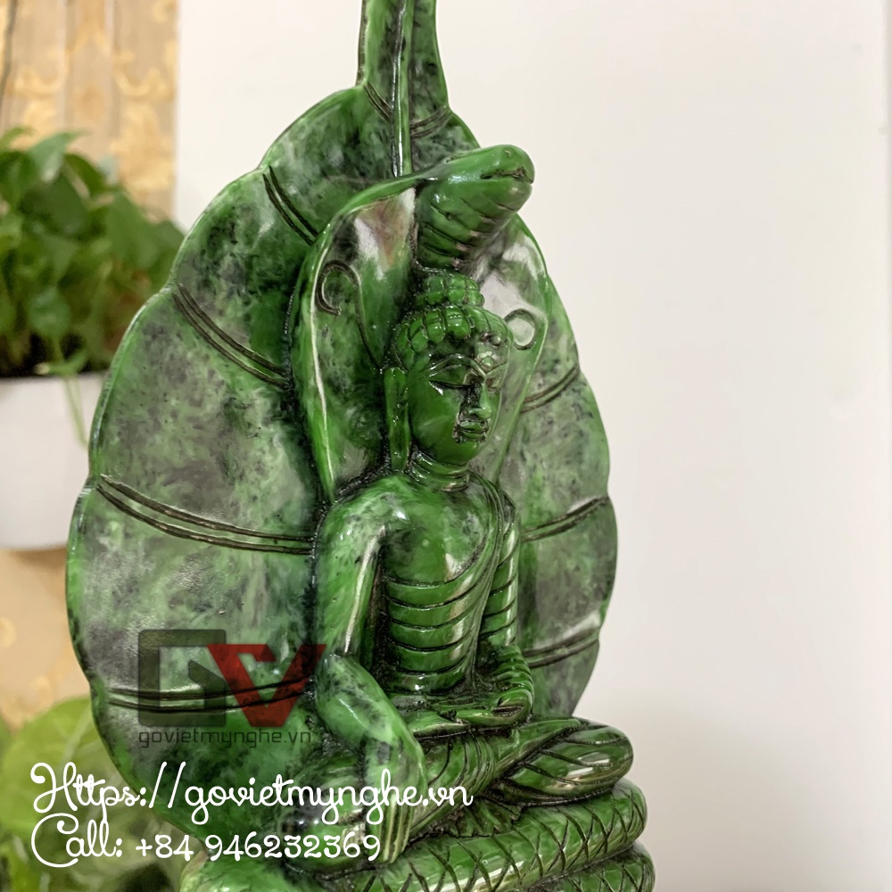 Tượng đá trang trí tượng thần rắn Naga Mucalinda che chở cho Đức Phật Thích Ca - Cao 20cm - Màu xanh lục bích