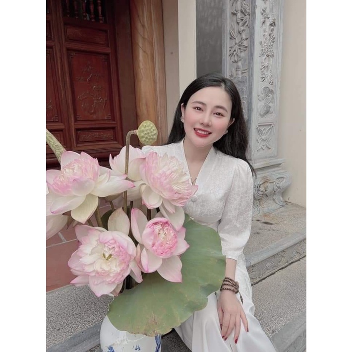 Đồ Lam Đi Chùa Nữ , Bộ Đi Lễ Chùa Lụa - Thiết Kế Cao Cấp Trang Nhã Cổ V - Trang Phục Truyền Thống Lụa Gấm Thanh Lịch