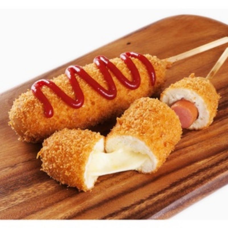 Hotdog xúc xích phô mai tẩm bột Hàn Quốc khay 10 cây 500g Mỹ Sa Food / Thoại An / Lacusina