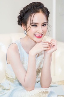Bông tai đính đá