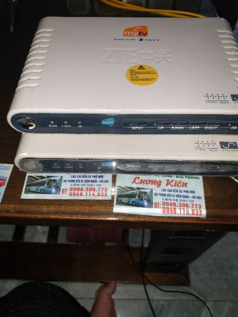 Đầu mytv ZTE ZXV10B700 kèm khiển và cục nguồb 2 nd