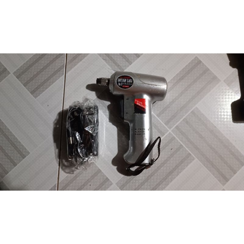 Máy bắt vít National mini nhật bãi xịn bền tốt