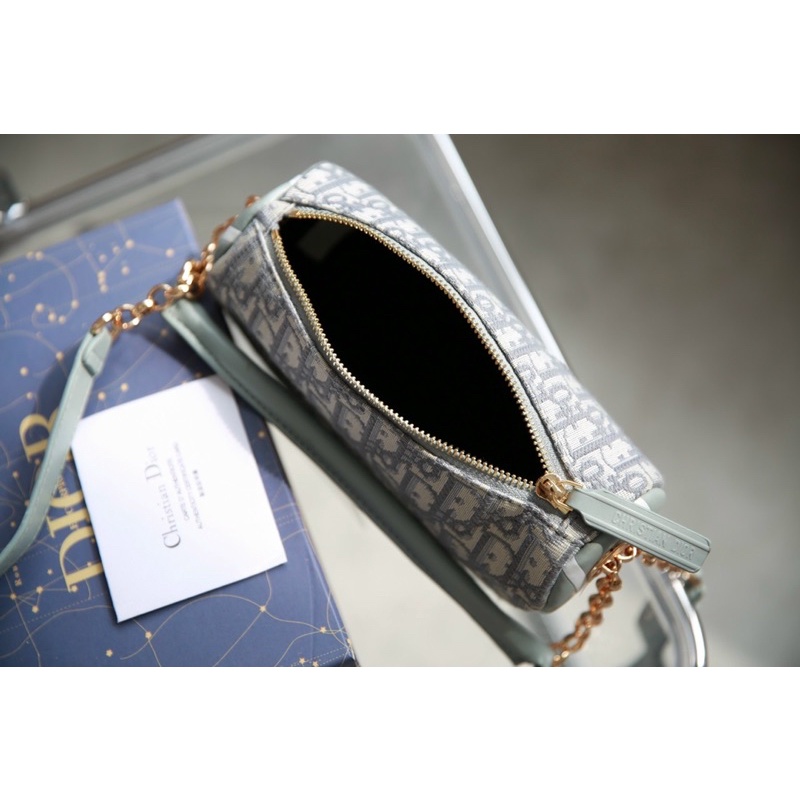 Túi Dior Bobby 2022