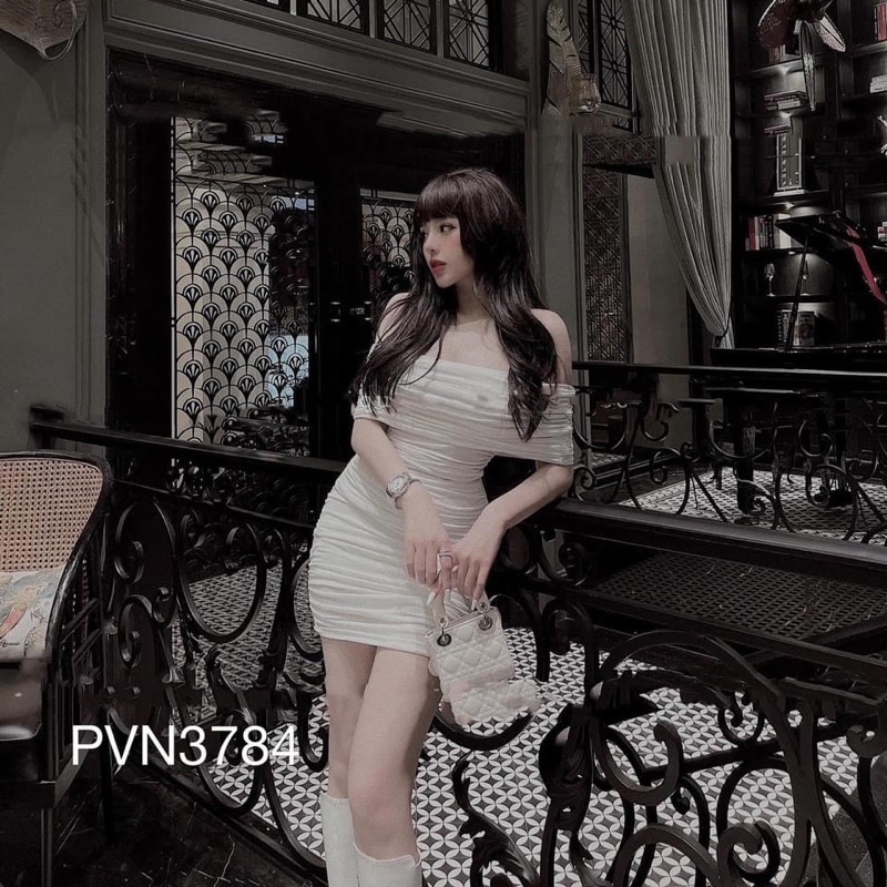 Đầm body Trể Vai Nhún sườn Tay ngắn
