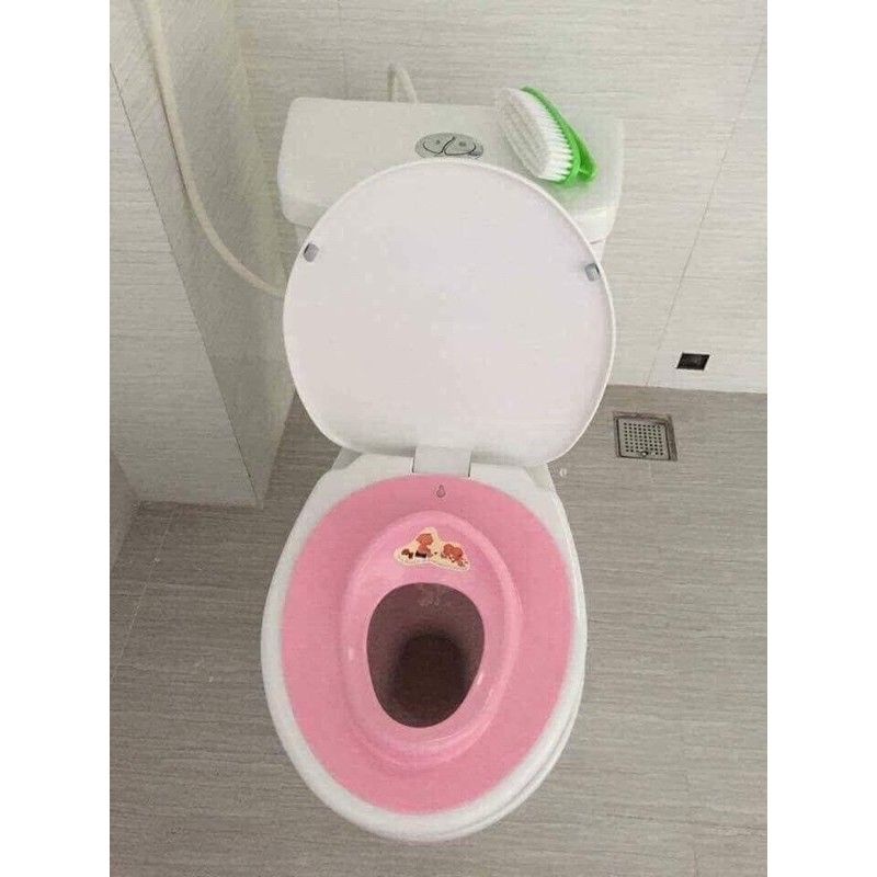 Thu nhỏ bồn cầu cho bé_ Tấm lót bồn cầu