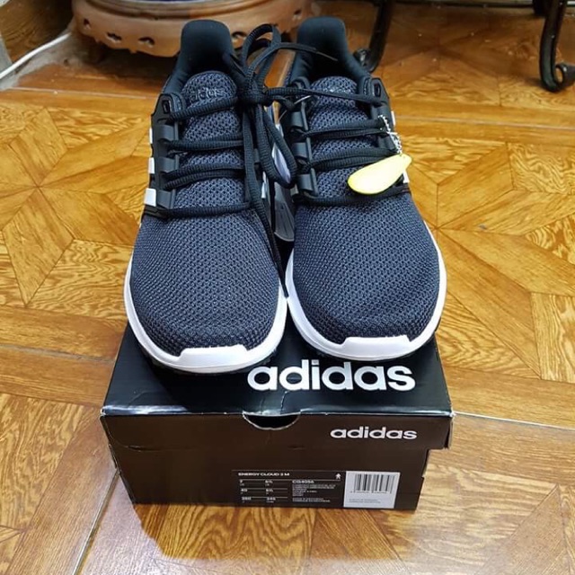 Giày adidas xách tay Nhật. Mới tinh 100% full tem mác, túi gói. Chỉ bán tại HN, giao hàng trực tiếp