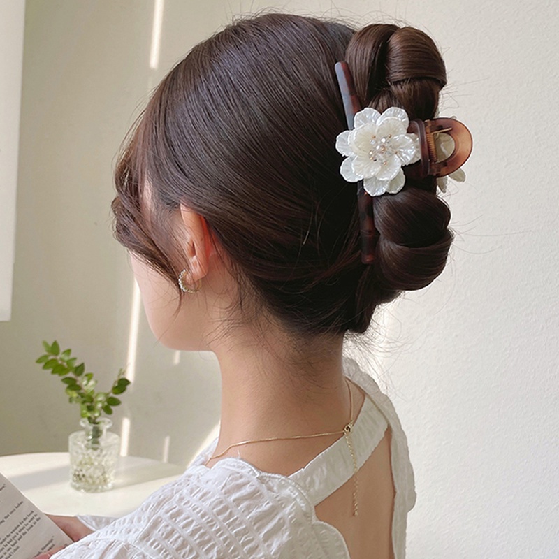 Kẹp Tóc Hình Hoa Trà Bằng Acrylic Thời Trang 2022
