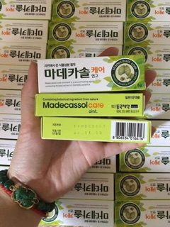Thuốc mỡ bôi Madecassol Care oint