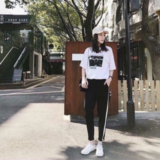 Quần jogger umi sọc trắng cao cấp