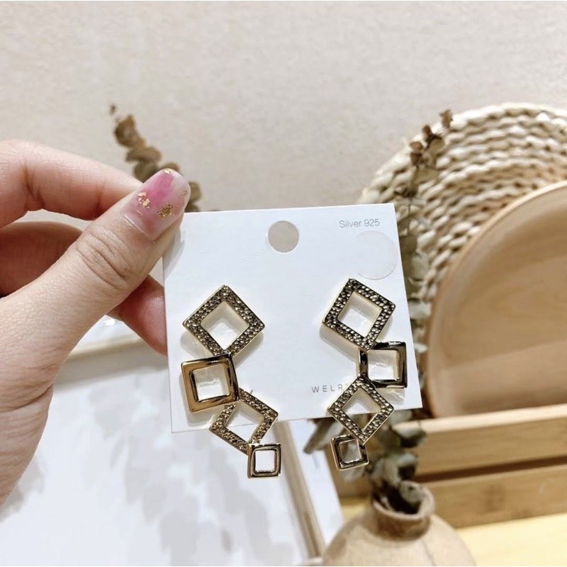 Bông tai khuyên tai nhiều ô vuông phong cách Hàn Quốc