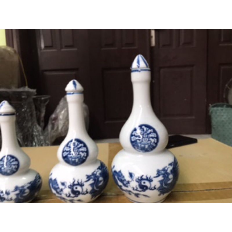 Nậm sứ Bát Tràng để thờ cúng, cao 20cm, 17cm, 15cm