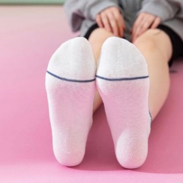 TẤT VỚ CỔ NGẮN NỮ TRẮNG VIỀN MÀU HÌNH THỎ XINH XẮN