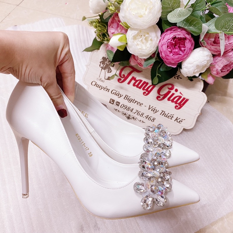 GIÀY CƯỚI THIẾT KẾ ĐÍNH ĐÁ RUBY CAO CẤP CÓ SẴN HÌNH THẬT