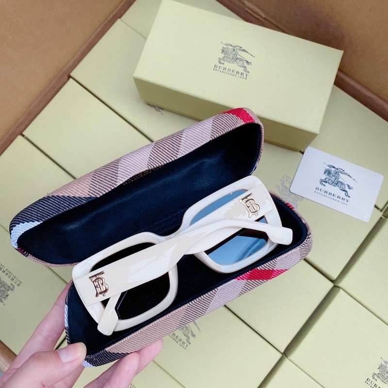 Kính Thời Trang Nam Nữ BBR Dáng Vuông | BigBuy360 - bigbuy360.vn