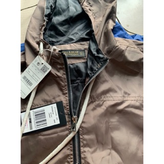 [Xả hàng] Áo gió Pull and bear màu nâu size M