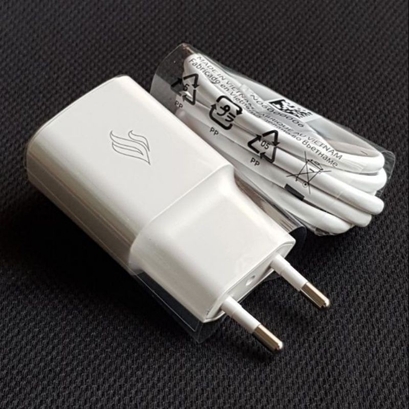 VSMART, Adapter củ sạc nhanh 18W Qualcomm Quick Charge 3.0 Vsmart chính hãng, dây sạc, tai nghe vinsmart vsmart