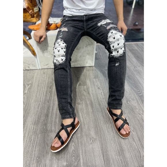 Quần jean vá trắng họa tiết thỏ playboy,quần jean vá da nhăn hình thỏ khâu viền amiri dáng slimfit