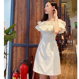 Đầm trễ vai bèo