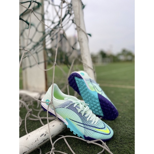 Giày đá bóng đinh TF chuyên sân cỏ nhân tạo da tổng hợp vapor 14 academy màu trắng xanh