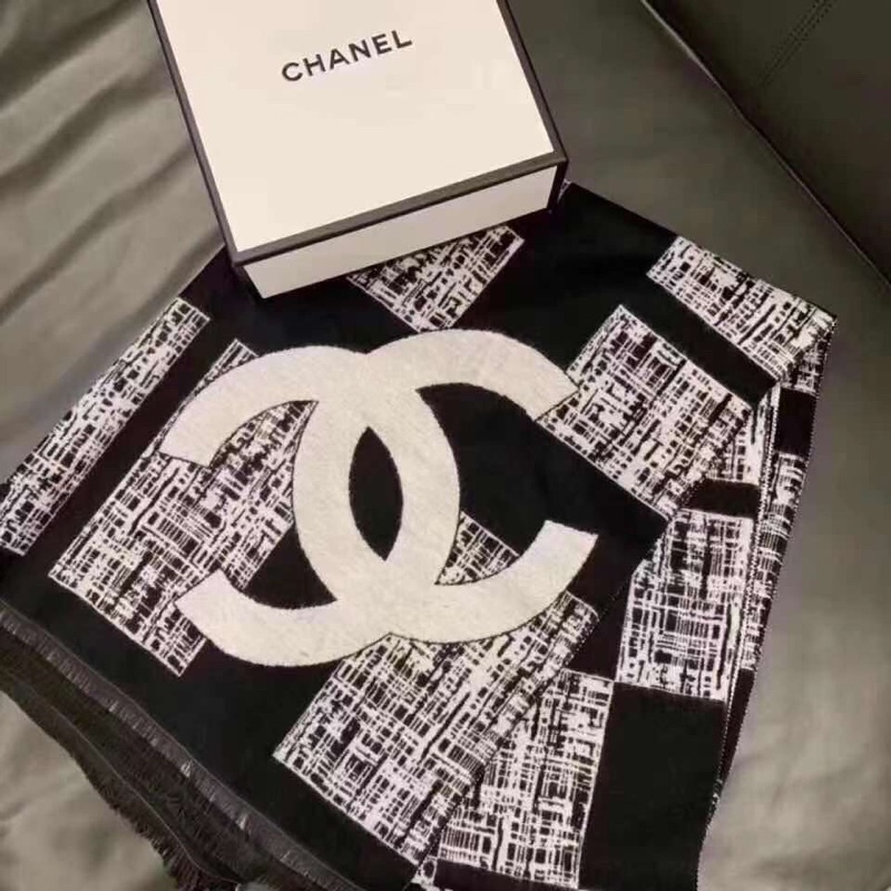 Khăn CHANEL hộp đầy đủ (Oder )