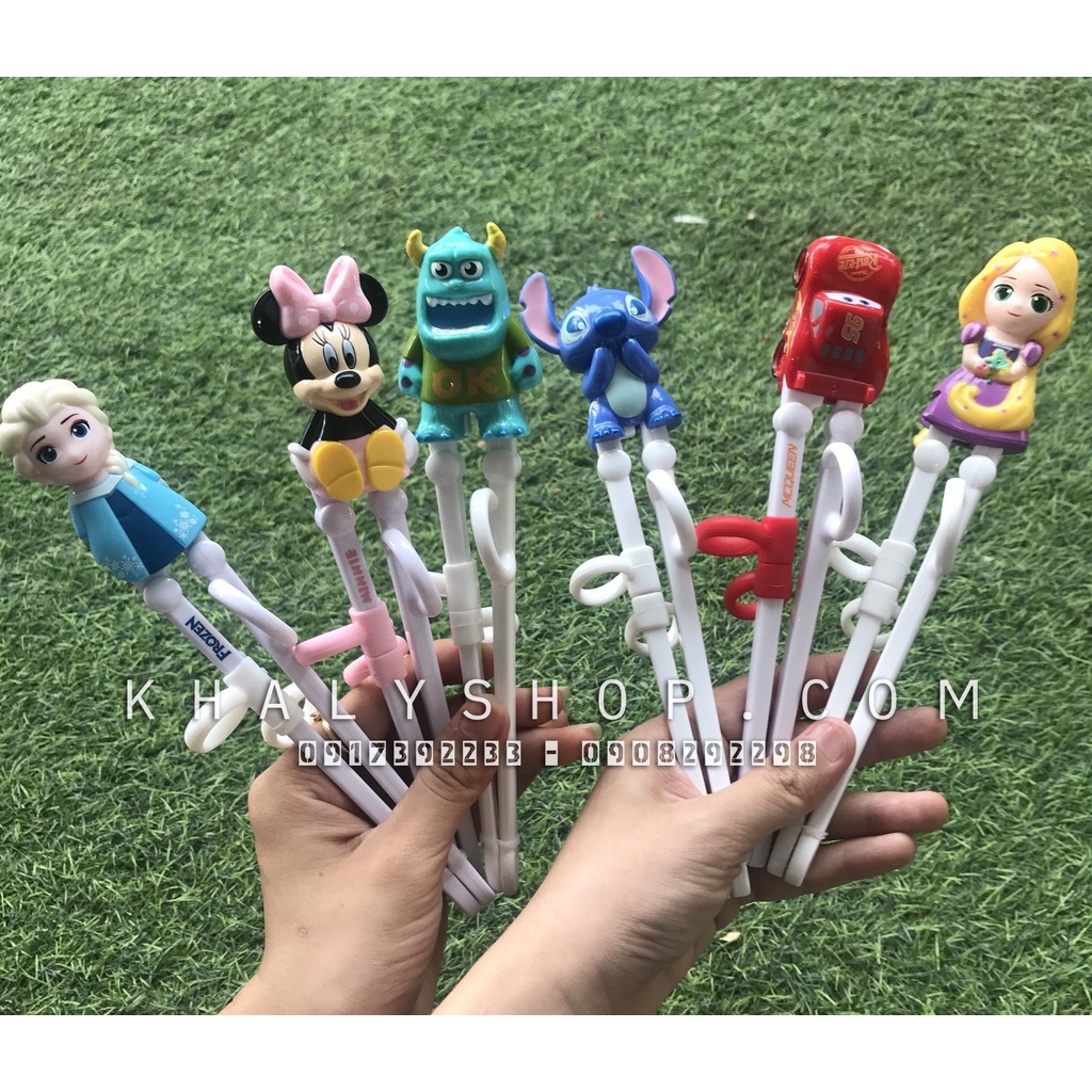 Đũa tập ăn nhựa 3D Disney hình các nhân vật Disney cho trẻ em bé trai và bé gái
