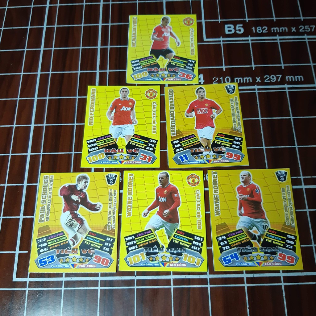 Bộ 36 thẻ cầu thủ bóng đá câu lạc bộ Manchester United mùa giải 2011/2012 kích thước Poca