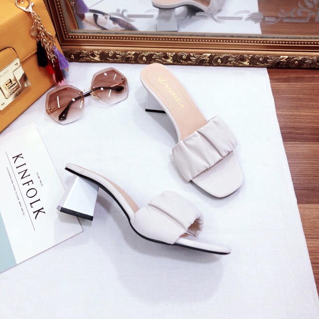 DÉP GUỐC GÓT BẢN NGANG NHÚM CAO 5P