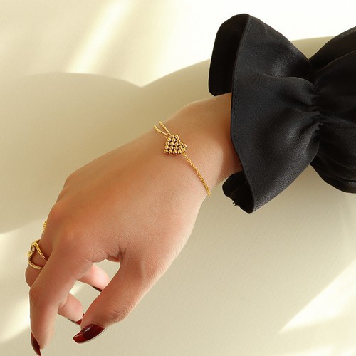 Lắc Tay Nữ Trái Tim Thép Titan Ko Rỉ TT 3612