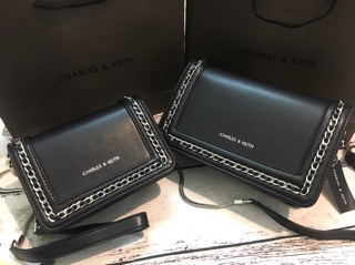 Túi CNK viền xích