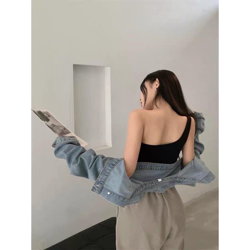 Áo ôm Croptop kiểu Lệch Vai Thiết Kế Khoét Hở 2 Bên Eo Rất Cuốn Hút