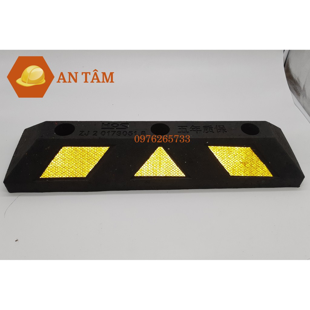 Chặn lùi xe cao su An Tâm (540x150x100mm) | BigBuy360 - bigbuy360.vn