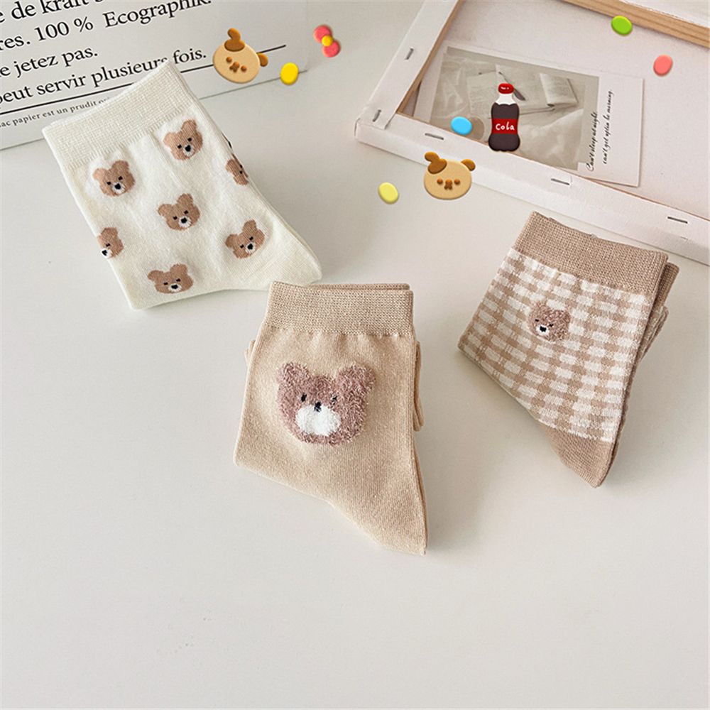 Vớ cotton cổ vừa in hình gấu dễ thương cho nữ<br />