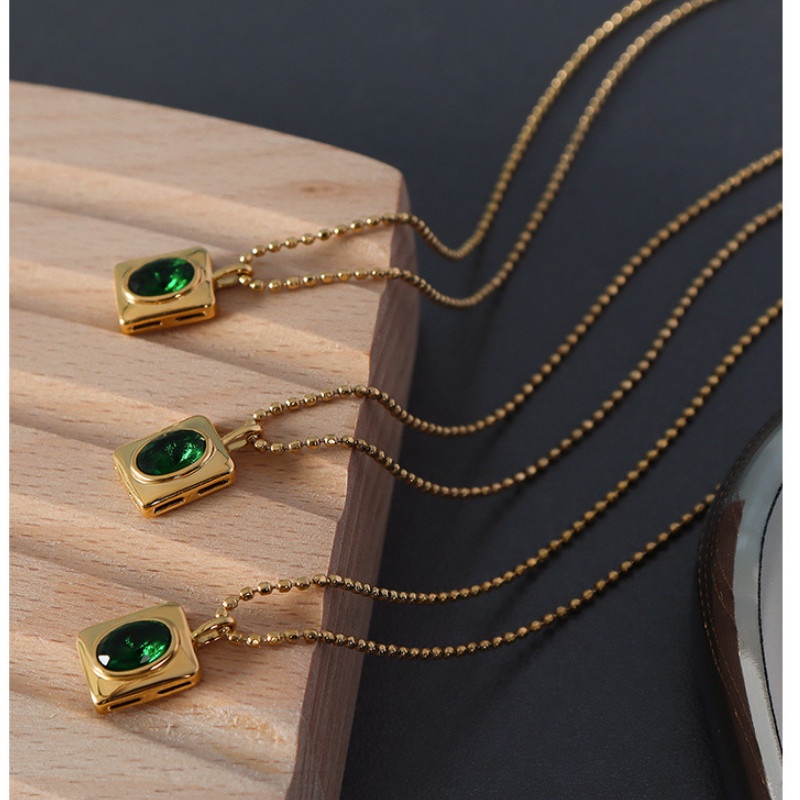 Dây Chuyền Bi Mặt Đá Nhân Tạo Hình Bầu Dục Titan Ko Han Rỉ TT 3986