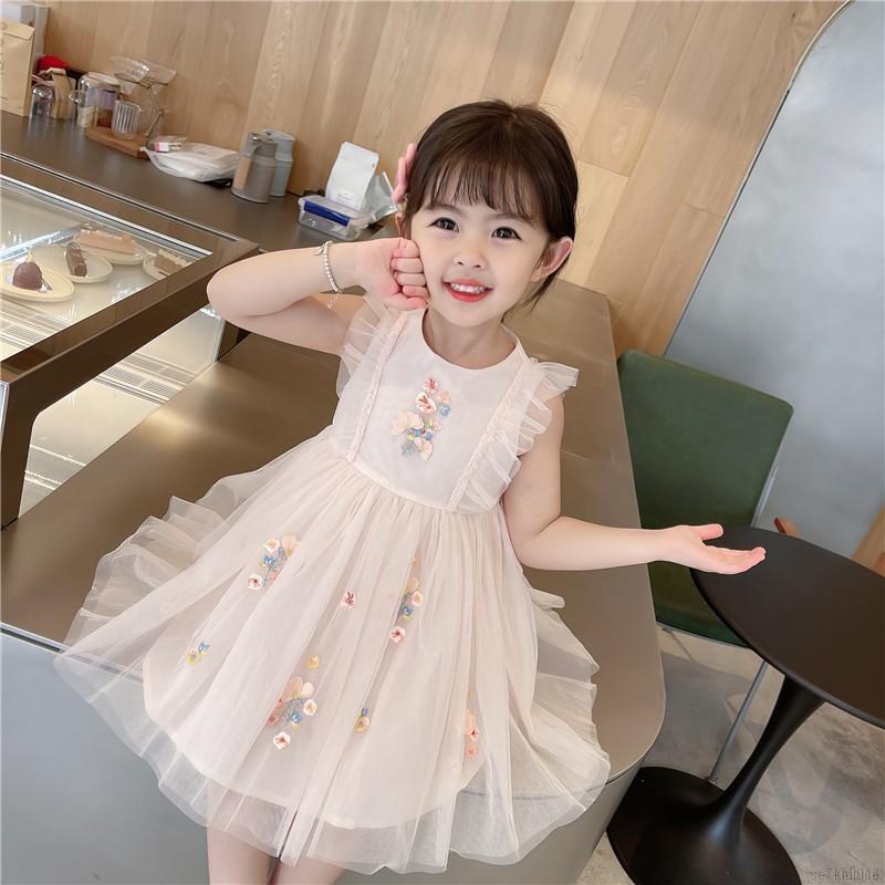 Đầm xòe phong cách công chúa cho bé gái