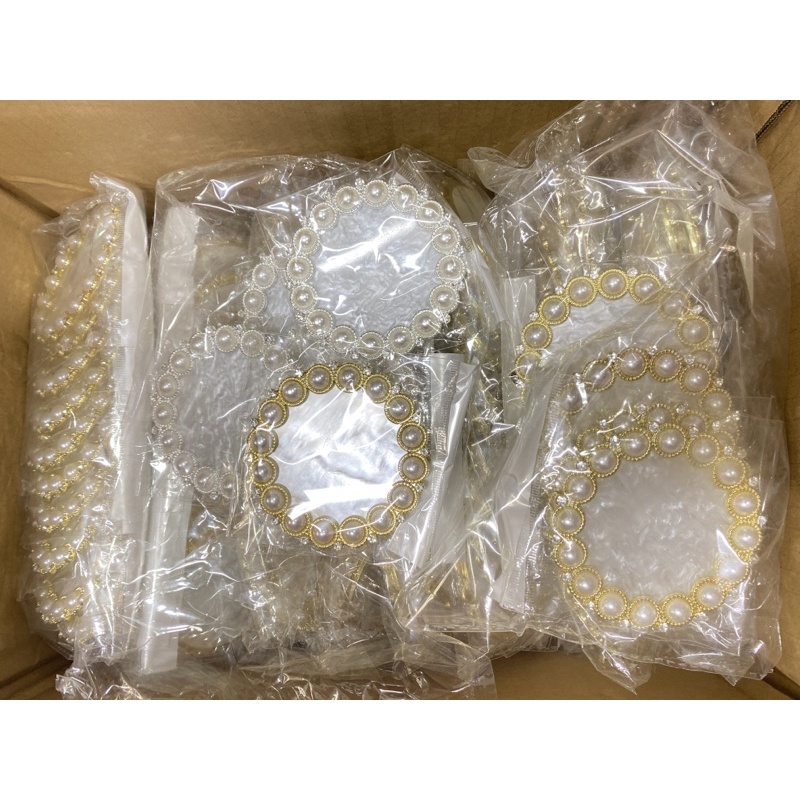 Miếng tán màu ánh cừ