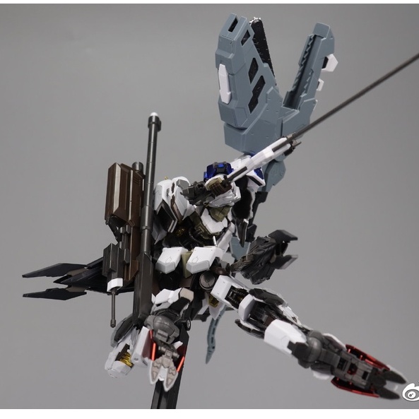 Mô hình lắp ráp MG 8818 Barbatos