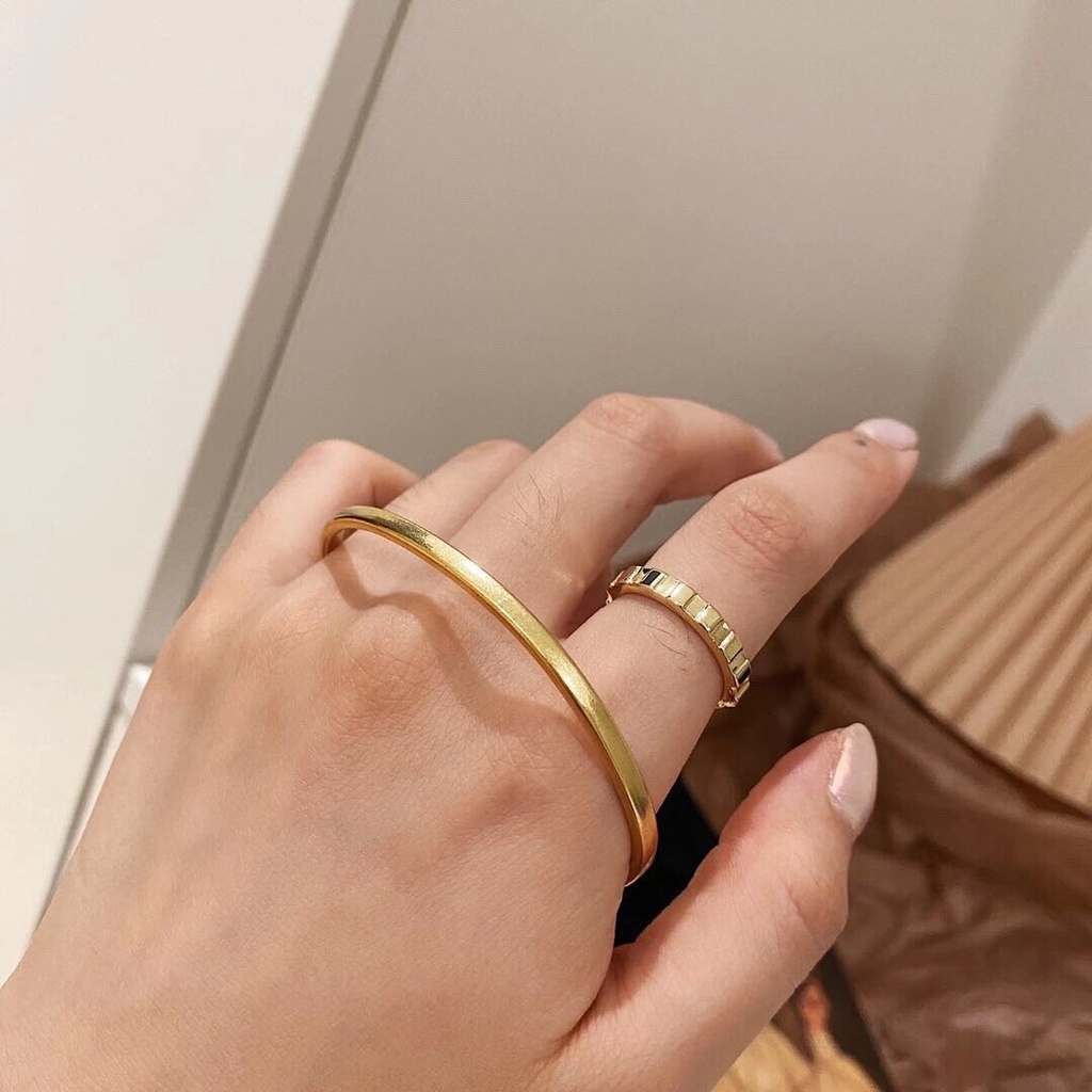 Vòng đeo tay thời trang phong cách retro