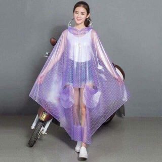 Áo mưa chấm bi