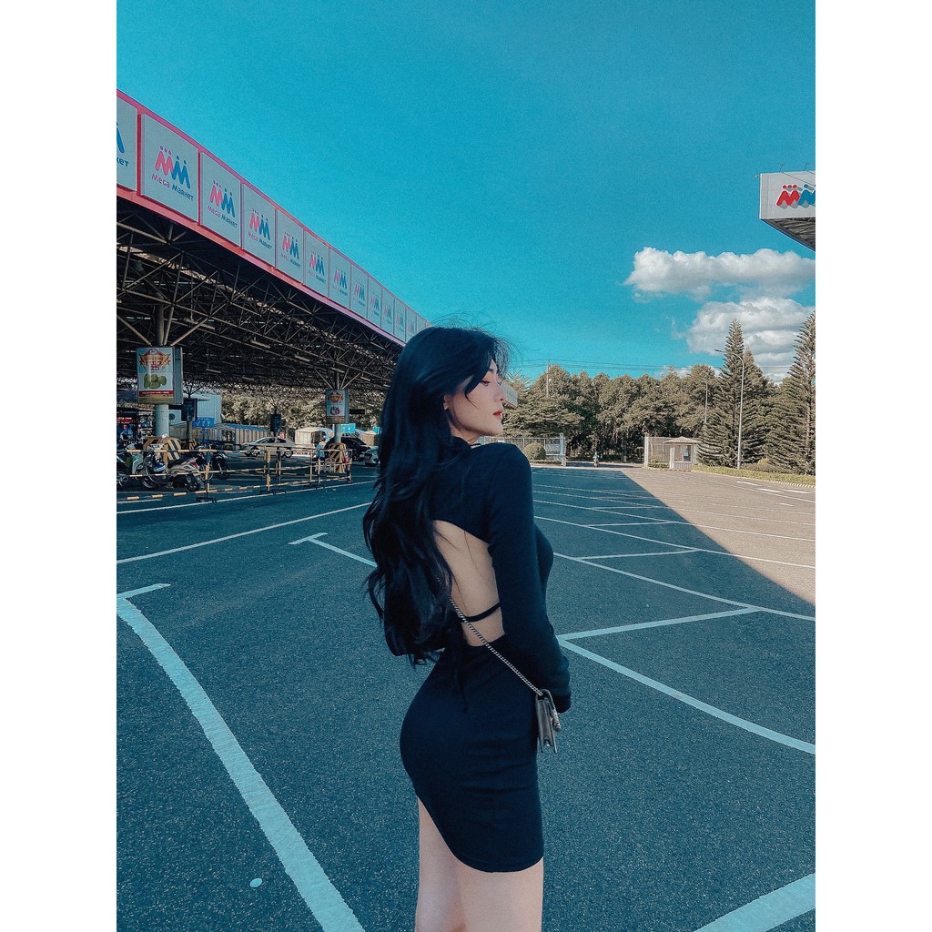 Đầm body khoét lưng (NEW IN)