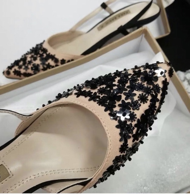 GIÀY CAO GÓT ZARA ĐÍNH HOA HÀNG TUỒN