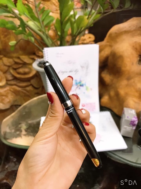 Bút thầy Ánh Sh 066 êm trơn, tự tạo thanh đậm tốt