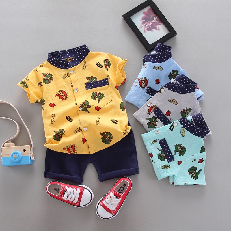 Set đồ 2 mảnh gồm áo sơ mi tay ngắn in họa tiết hoạt hình + quần short thời trang cho bé trai