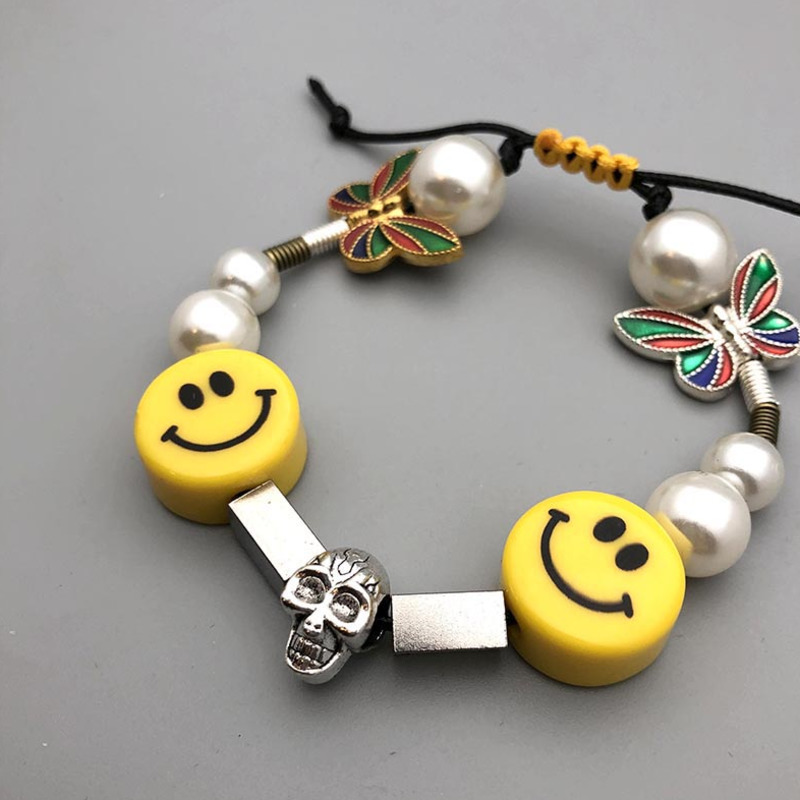 Vòng Tay Thời Trang Đính Ngọc Trai Nhân Tạo Hình Mặt Cười Phong Cách Hiphop 19157